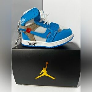 3D Mini Sneaker Keychain Blue White 4.5 inches with novelty Charm box